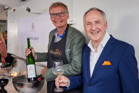 Günther Jauch (Weingut von Othegraven) und Karl J. Pojer