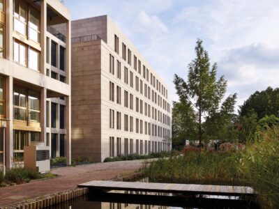 Erweiterungsbau Kommunaler Versorgungsverband Sachsen
Architekten
nps tchoban voss
Architektur und Städtebau